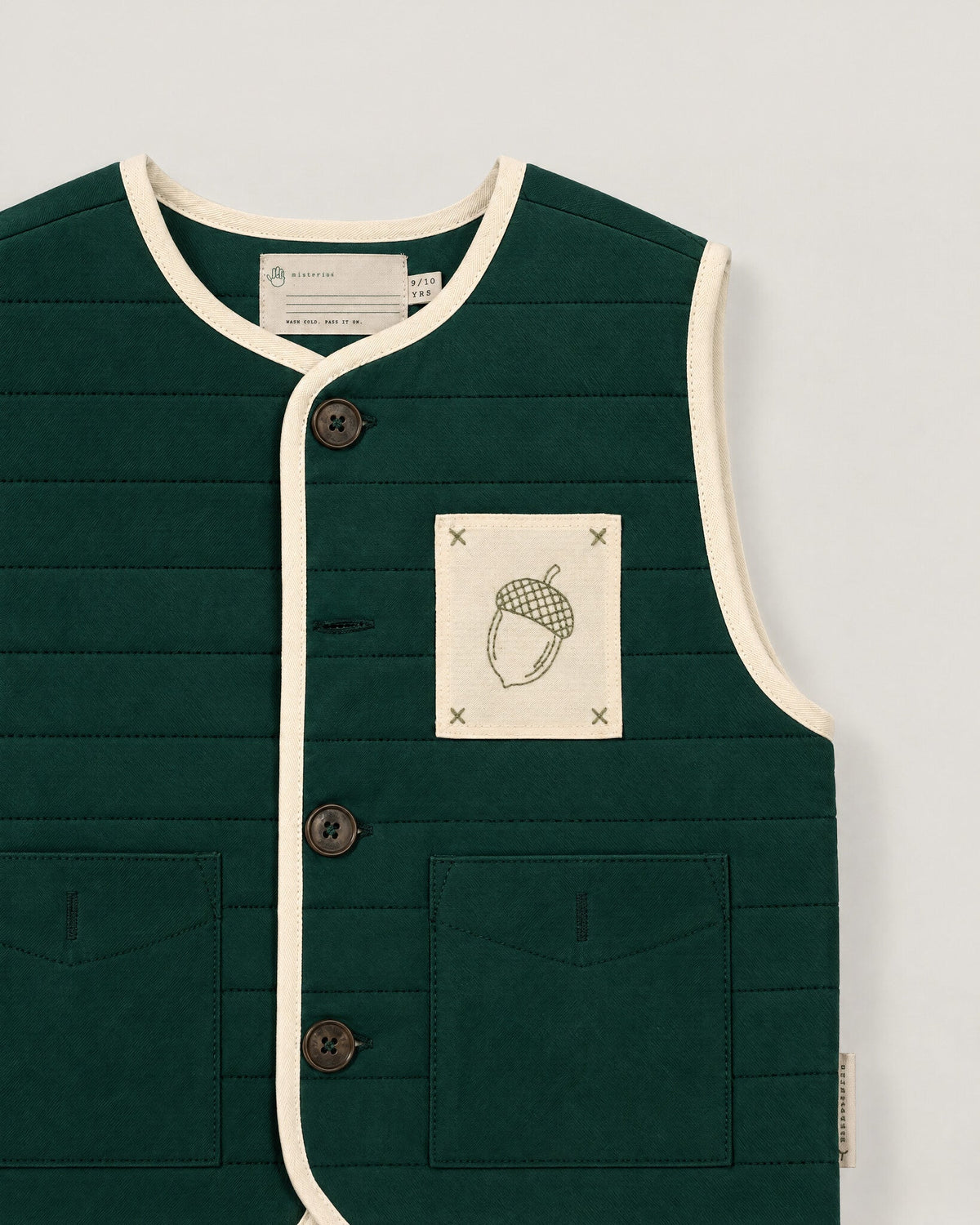 The Block Gilet in Juniper — acorn patch and quilting detail