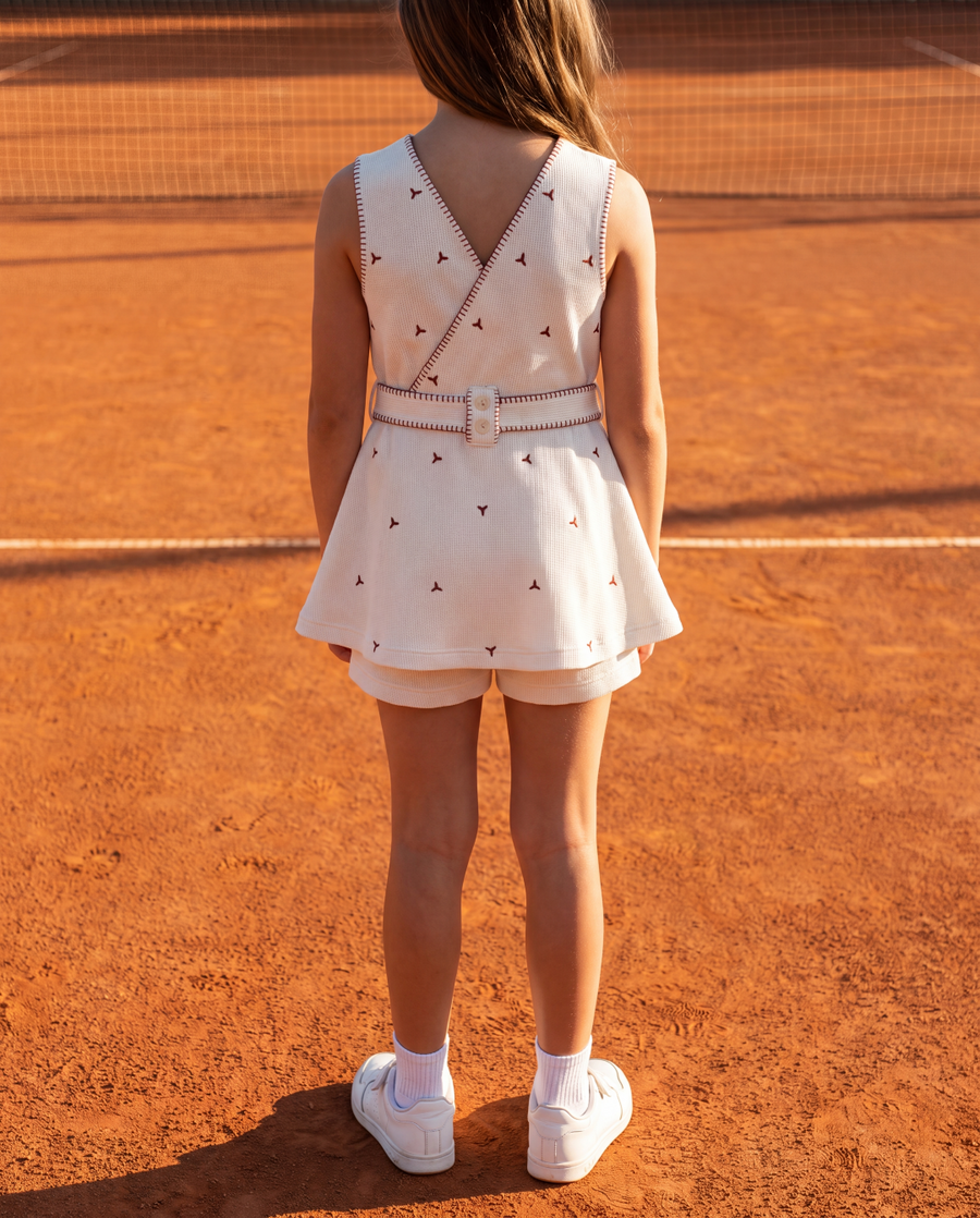 THE COURT TABARD